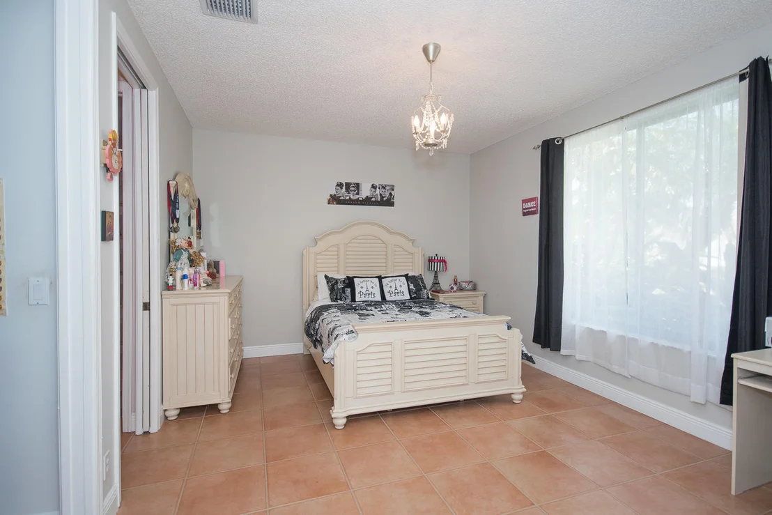 Photo of 7630 La Corniche Circle