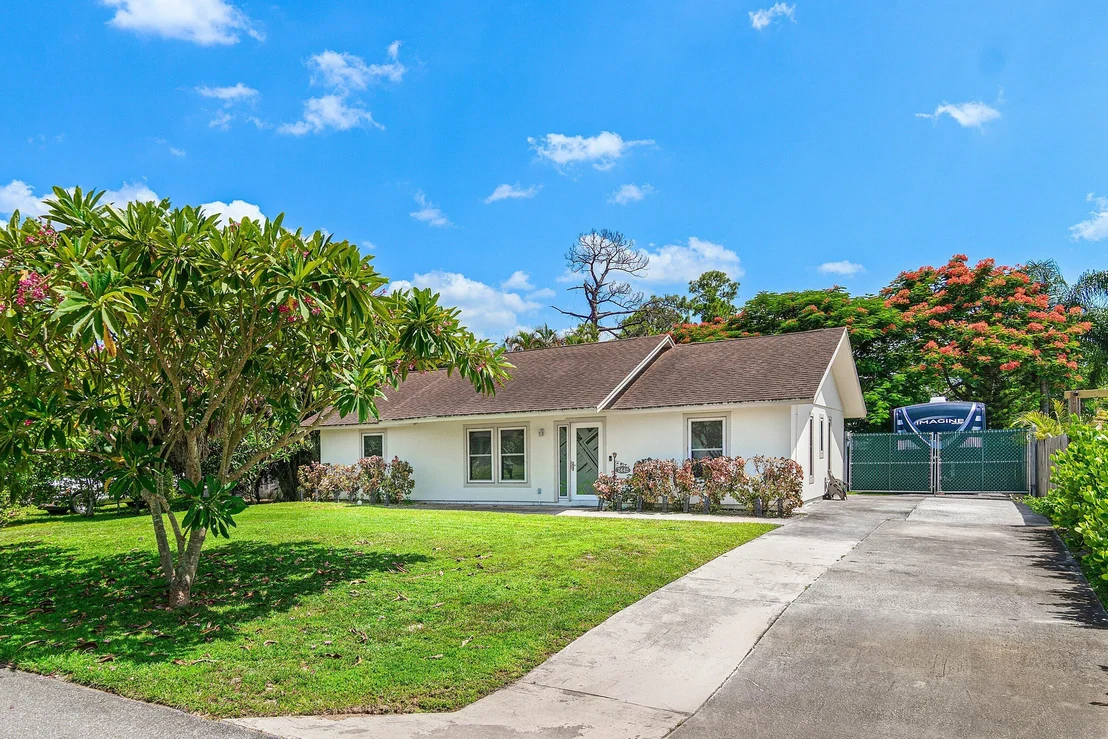 Photo of 7442 Canal Drive