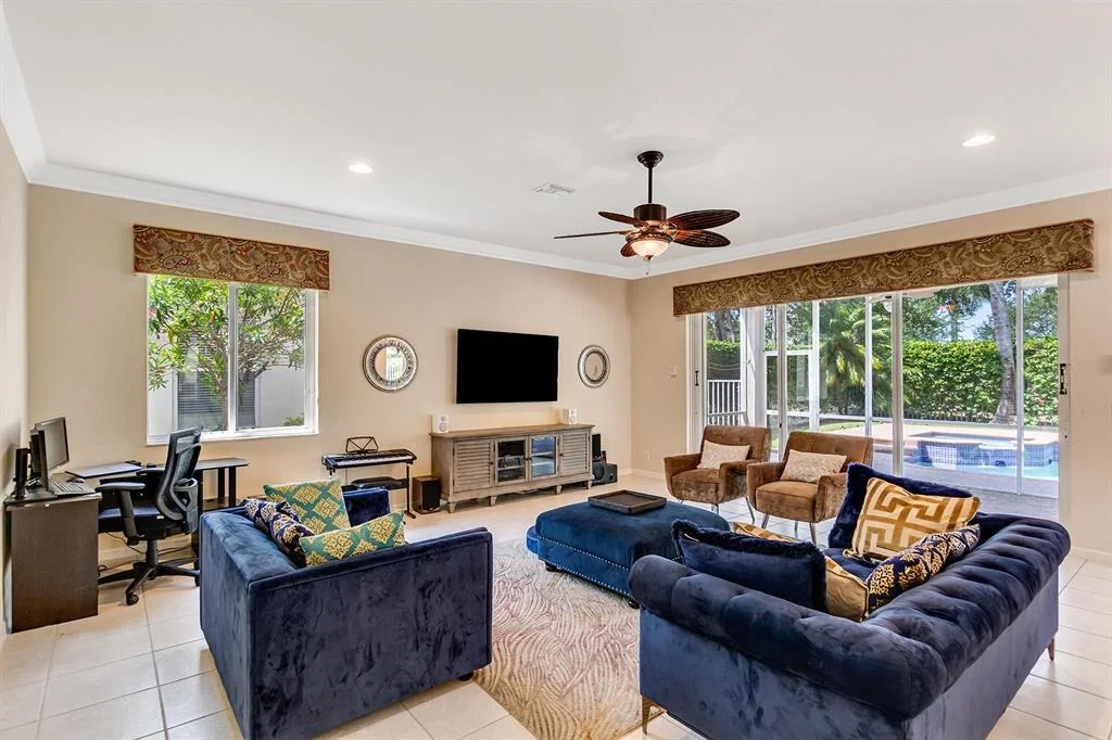 Photo of 4461 Mariners Cove Drive