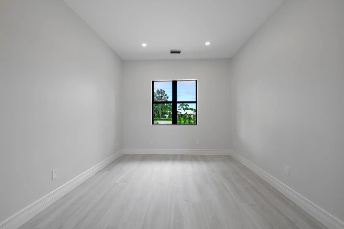 Photo of 1064 NW Spruce Ridge Drive