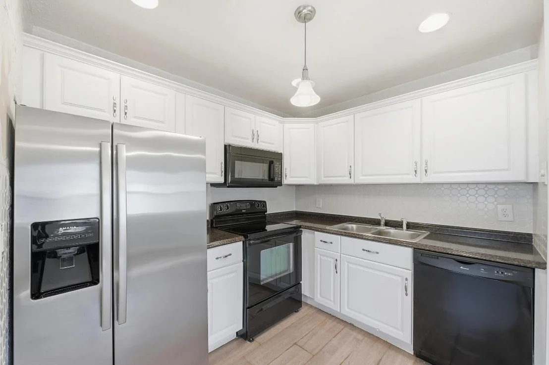 Photo of 710 Monaco O