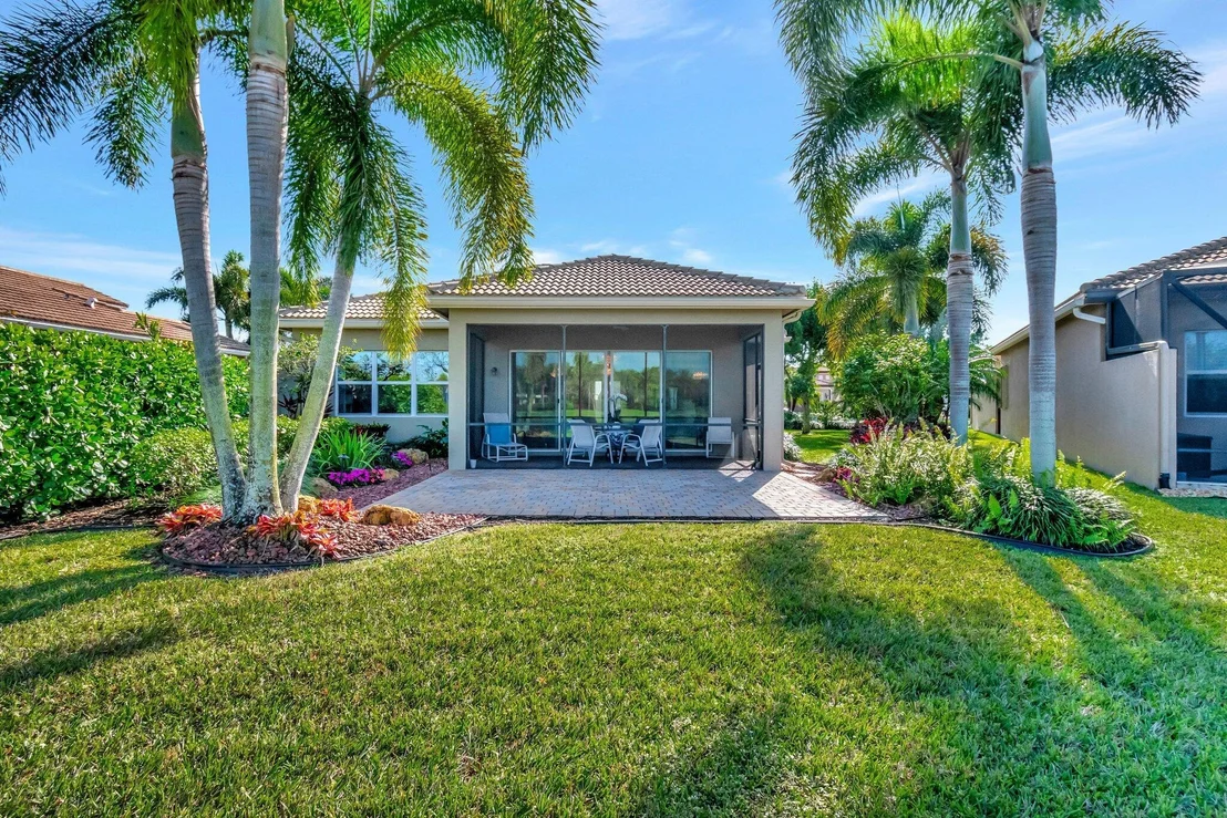Photo of 12396 Cascade Valley Lane