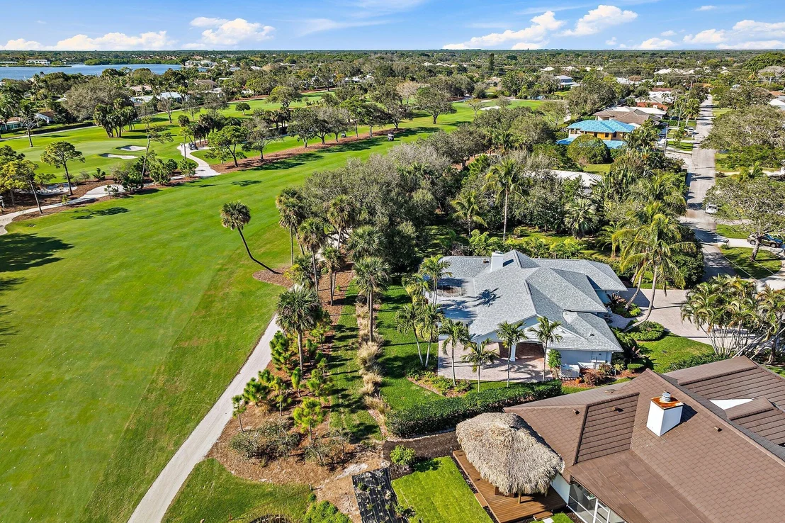 Photo of 209 Fairway W