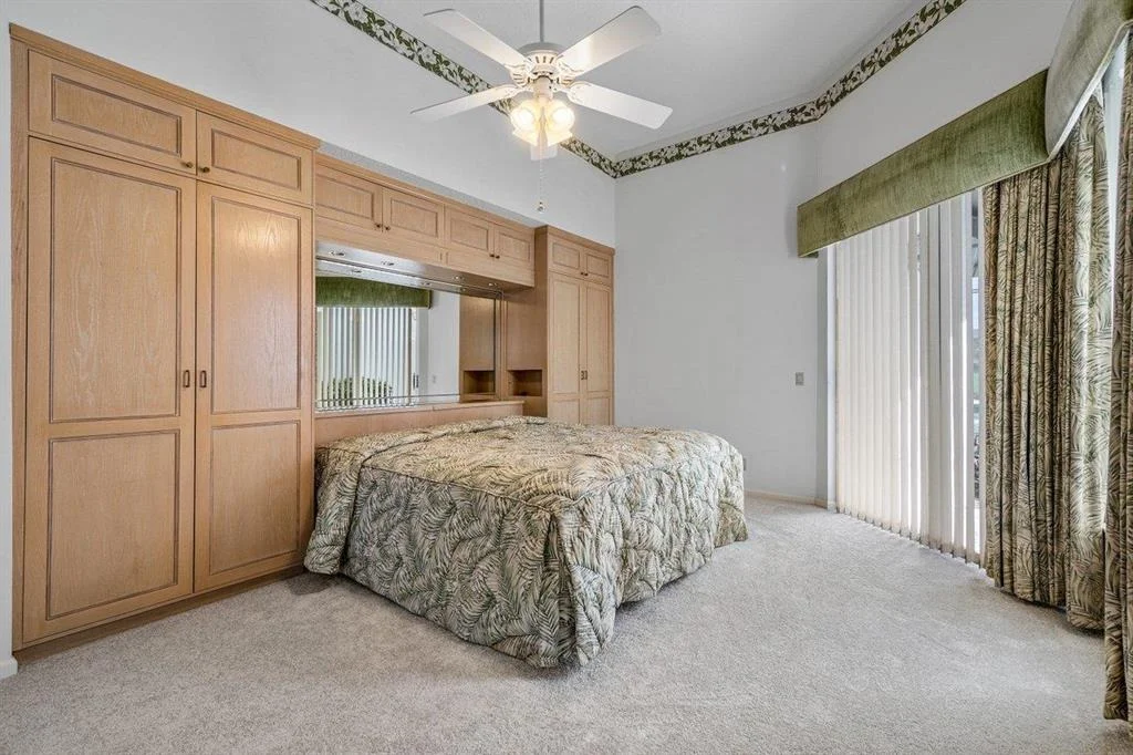 Photo of 325 Eagleton Golf Drive