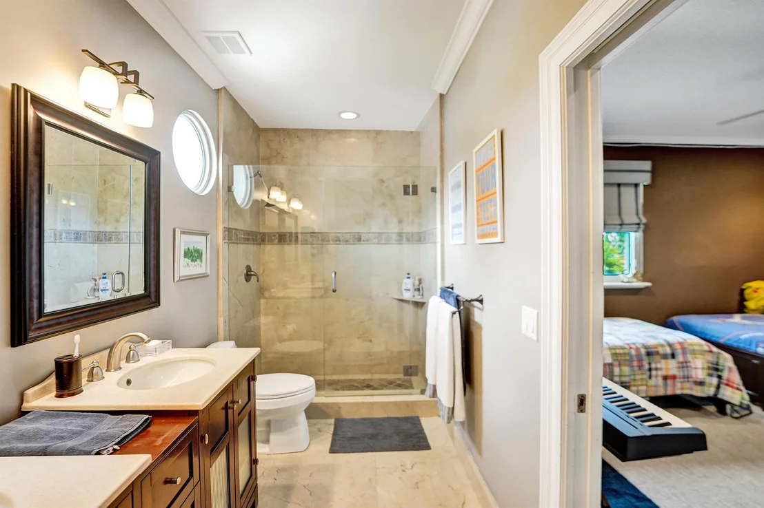 Photo of 5005 NW 24th Circle