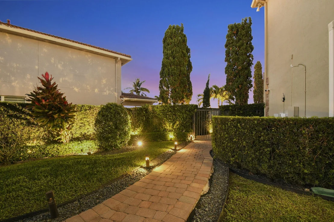Photo of 8859 Cobblestone Point Circle
