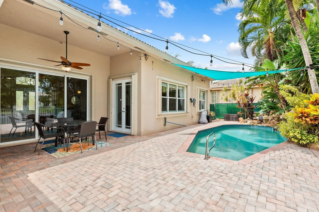 Photo of 5175 NW 74th Place