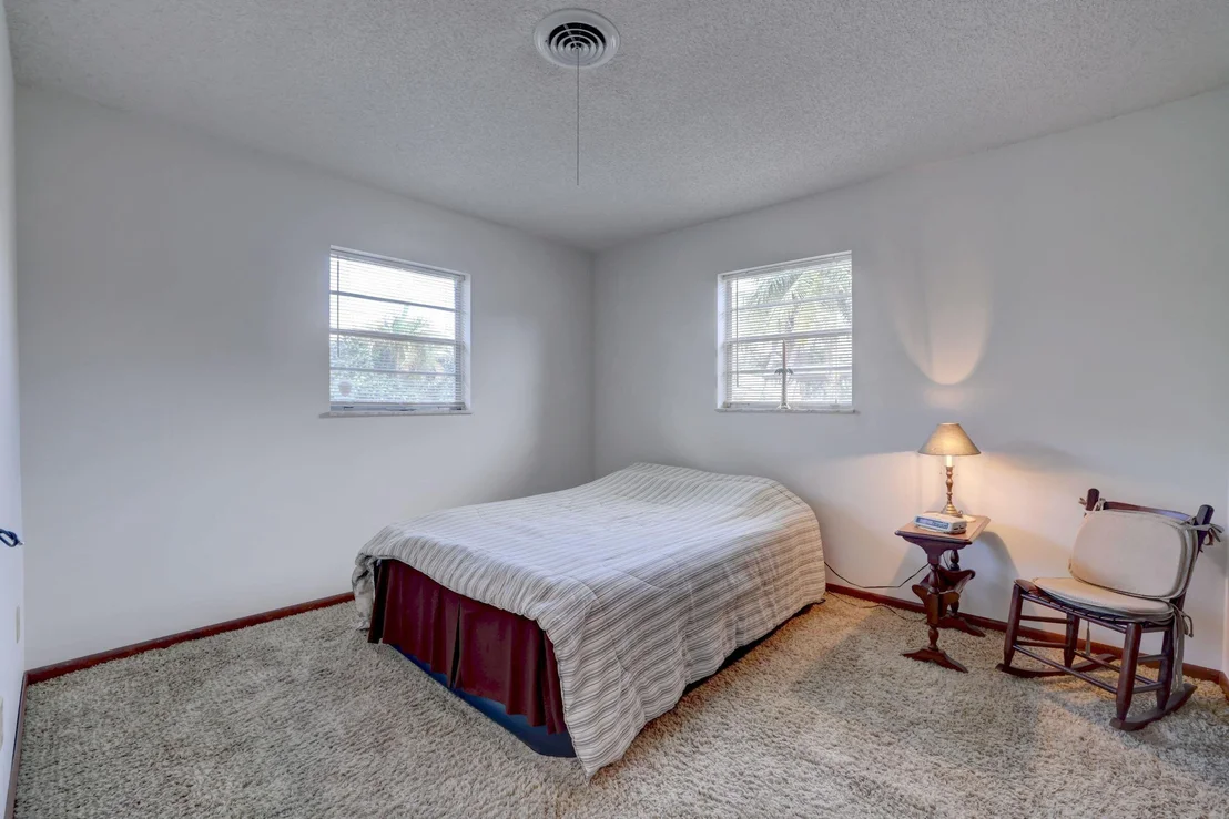 Photo of 1121 SE 10th Street