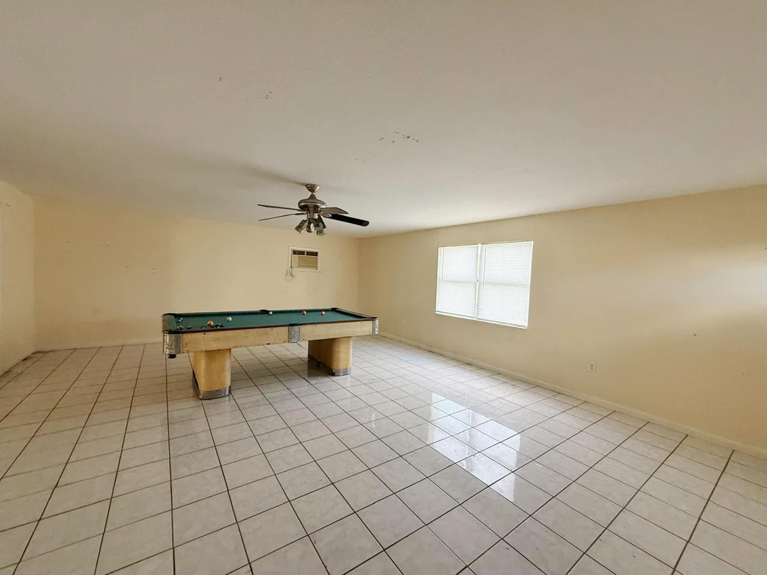 Photo of 2361 SE 27th Street