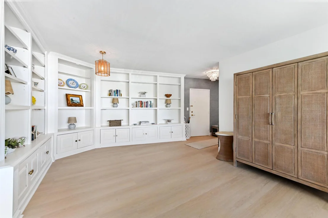 Photo of Unit 321A at 44 Cocoanut Row