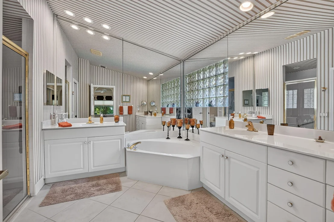 Photo of 22887 BARRISTER Drive