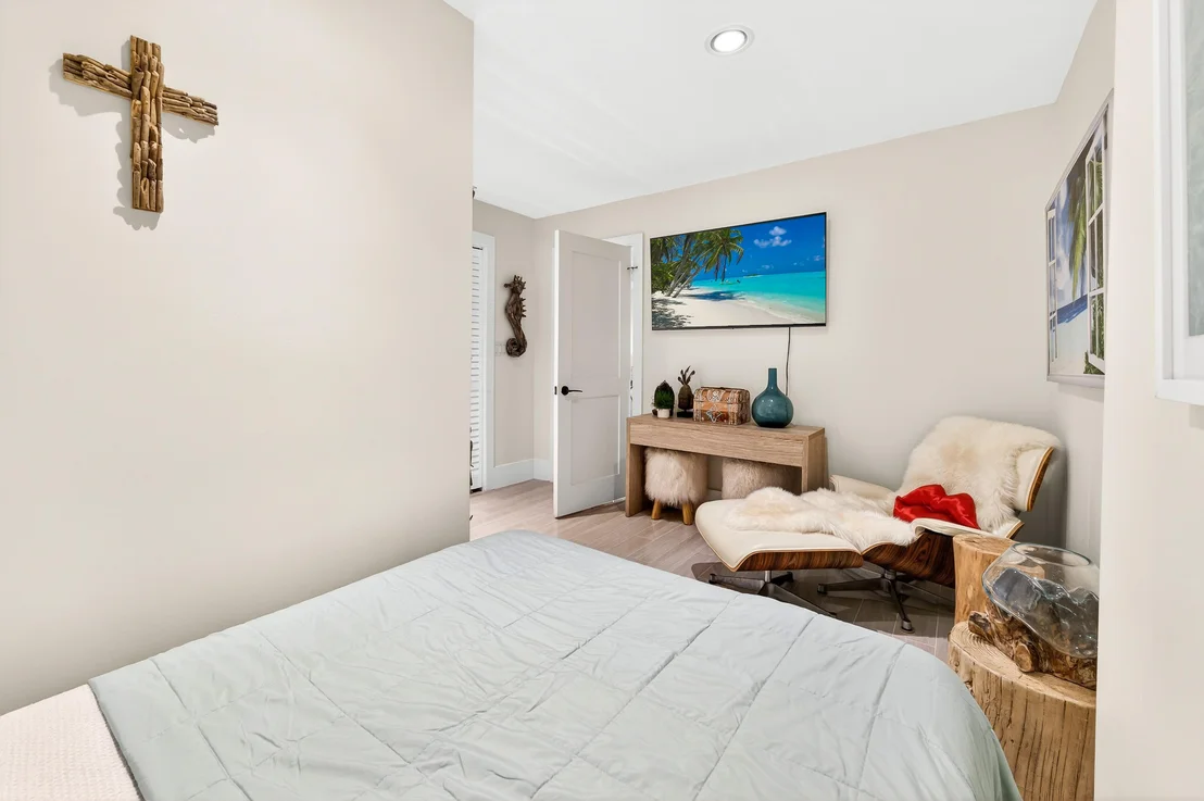 Photo of 113 Ebbtide Drive