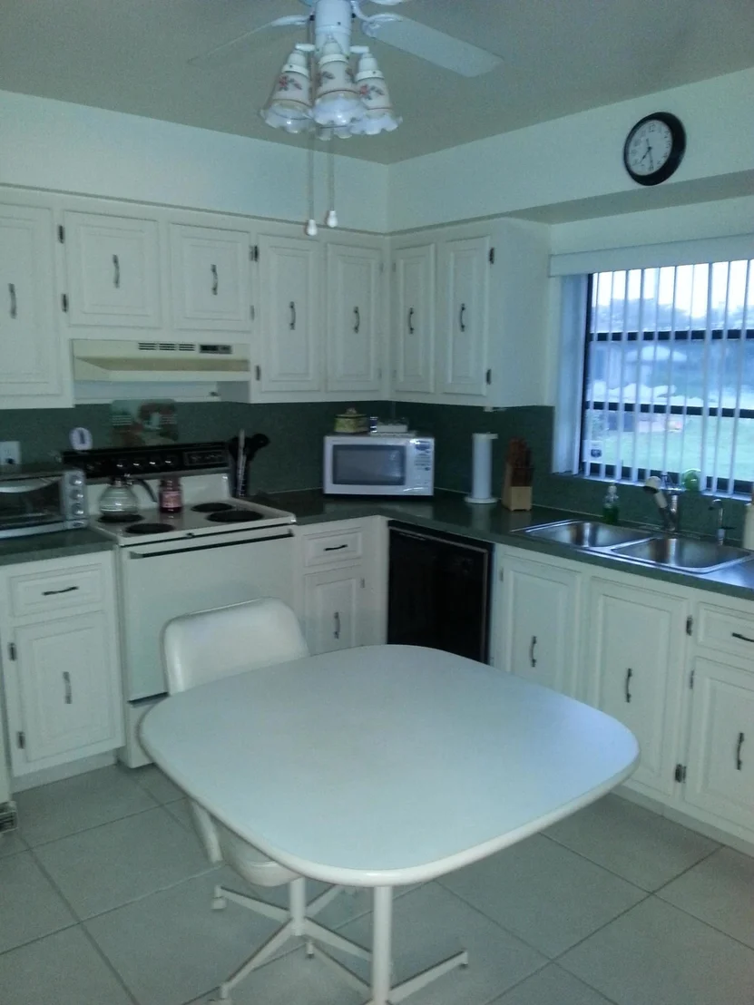 Photo of Unit B at 4972 Equestrian Circle