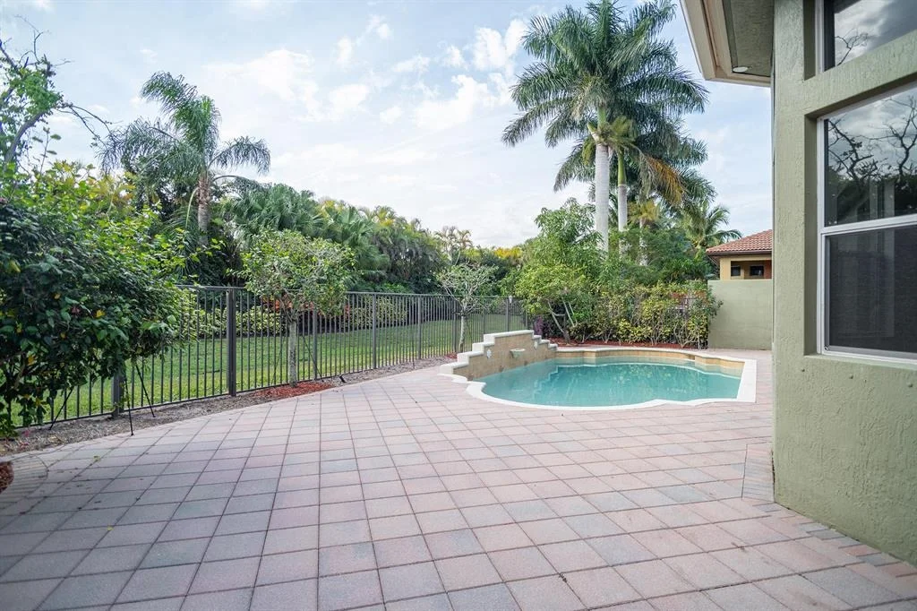 Photo of 8012 Valhalla Drive