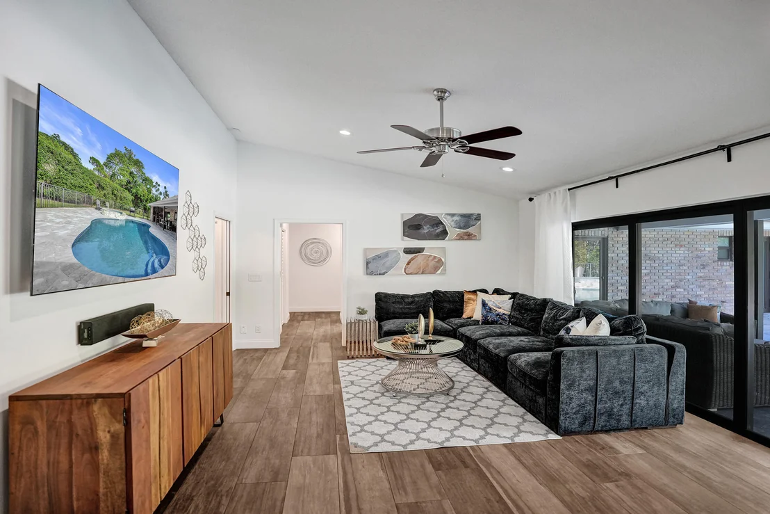 Photo of 3640 NW 24th Way