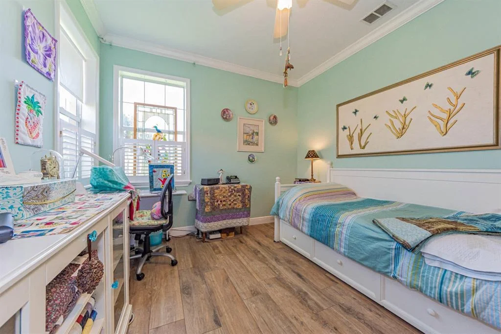 Photo of 5902 Pine Ridge Circle