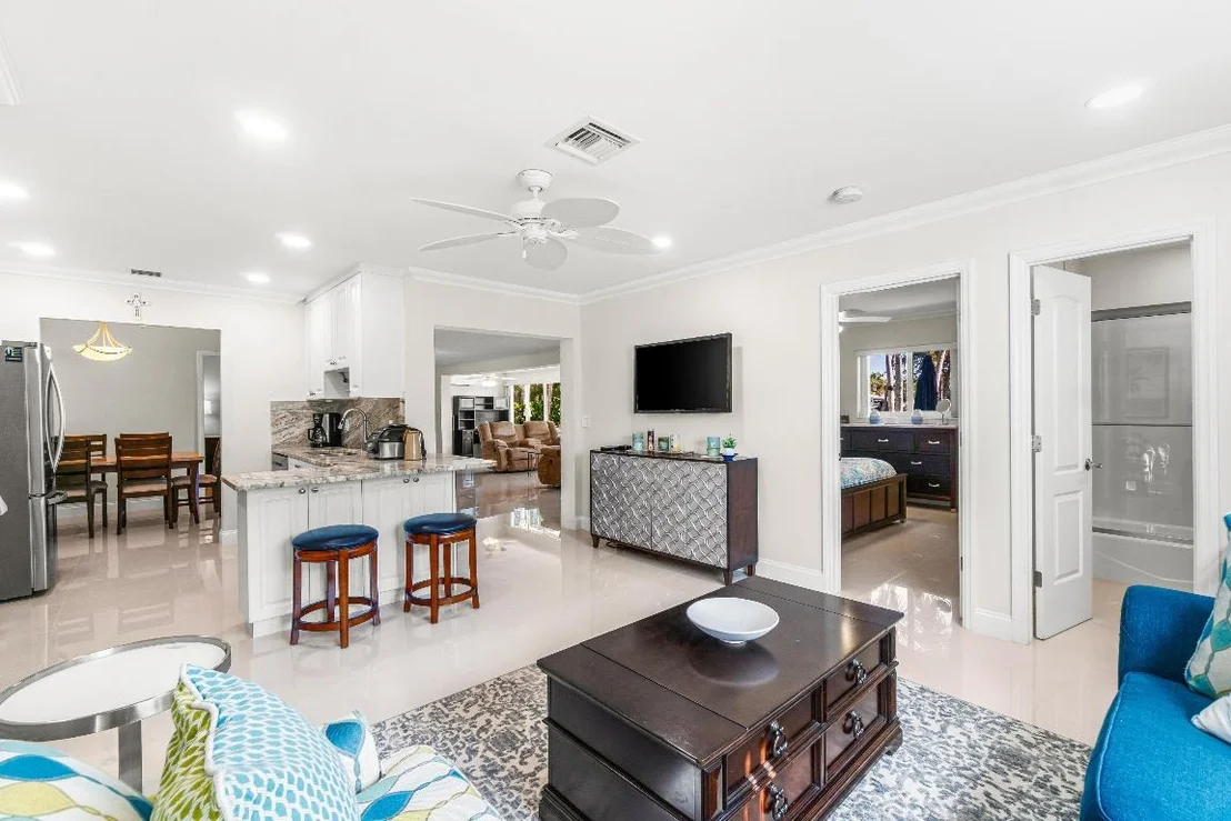 Photo of 2815 Cormorant Road