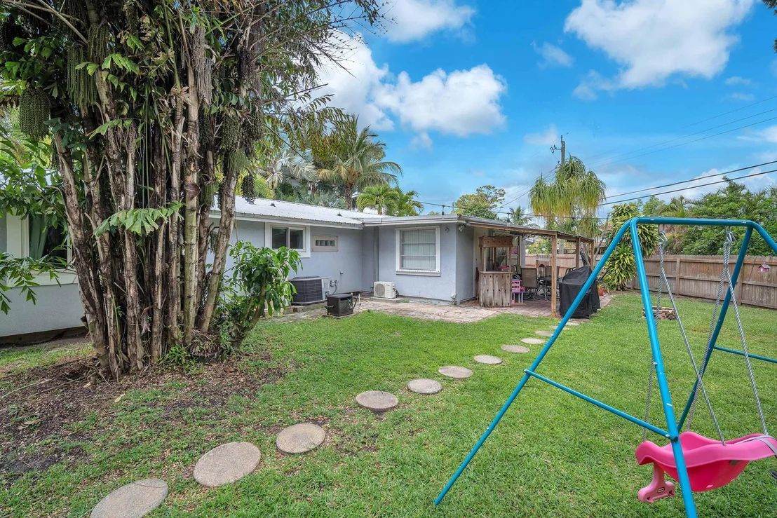 Photo of 5227 Buchanan Road