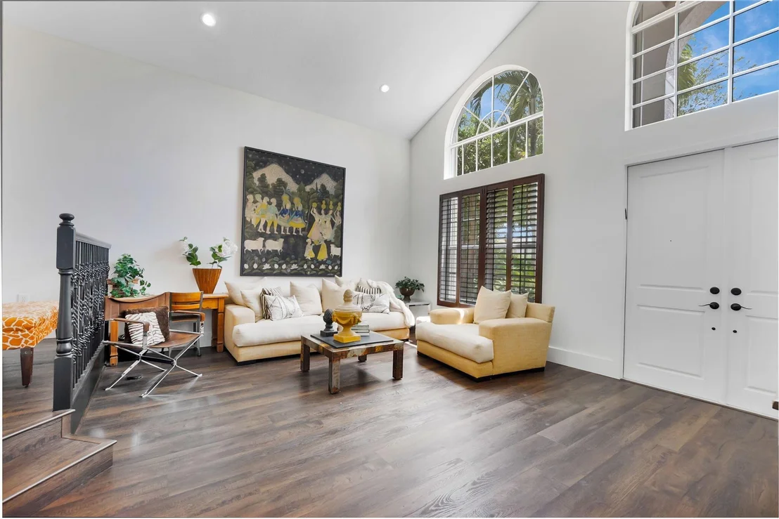 Photo of 19137 Skyridge Circle