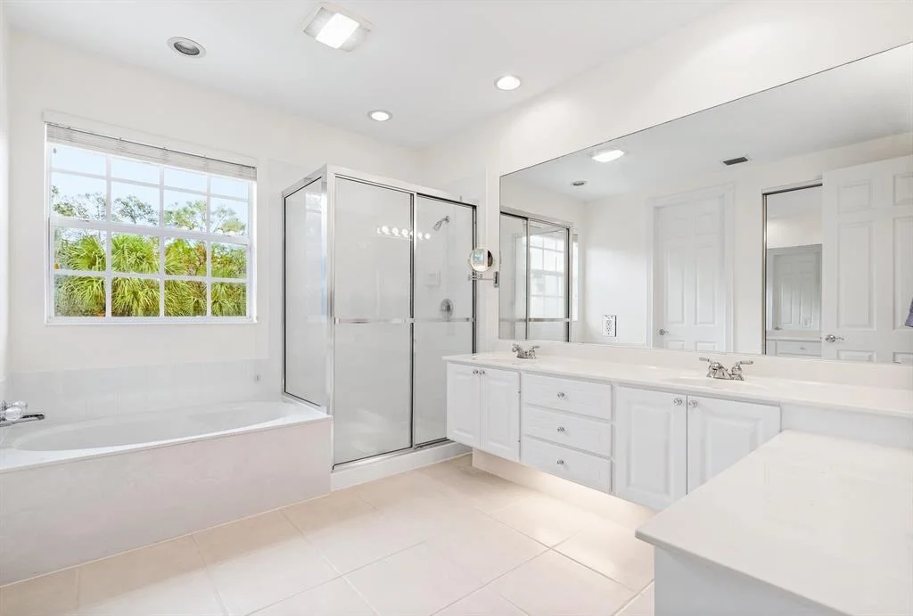 Photo of 4011 Community Drive