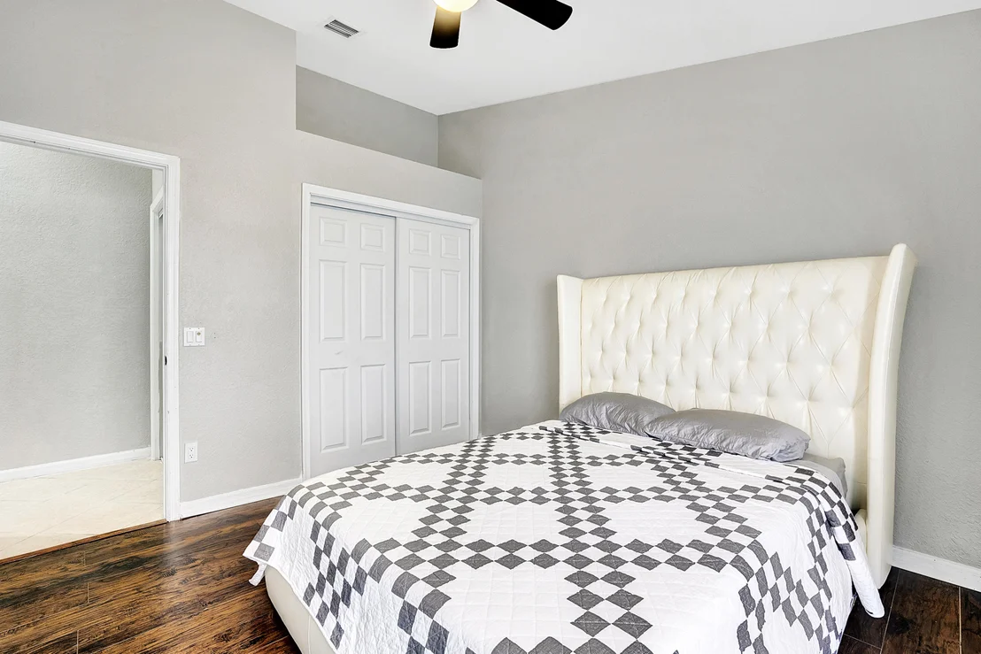 Photo of 5019 Solar Point Drive