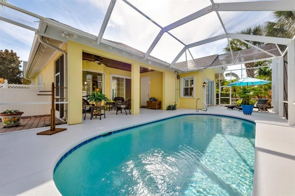 Photo of 1811 W Community Drive