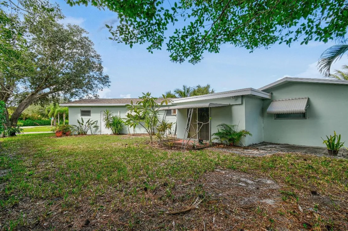 Photo of 356 Cedar Avenue