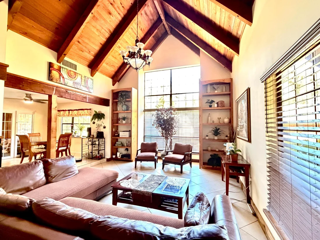 Photo of 505 SE 18th Way