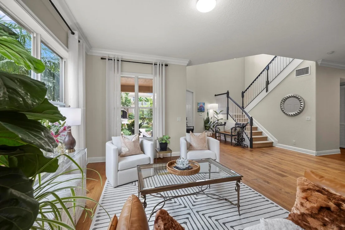 Photo of 1336 Beacon Circle