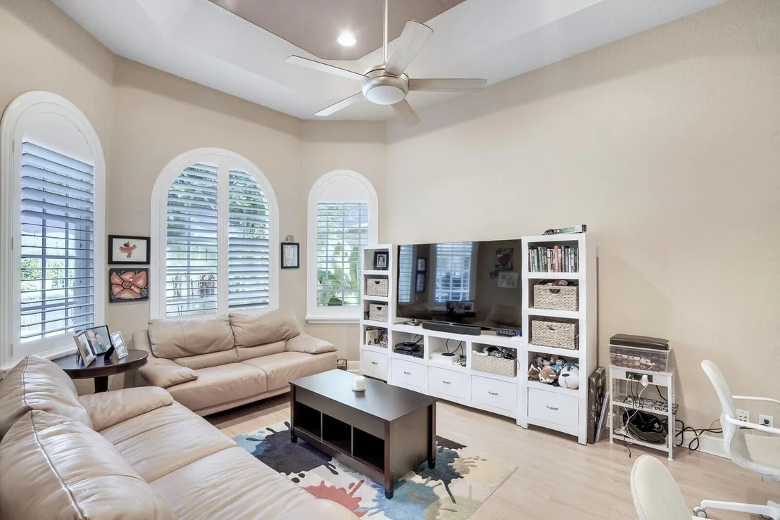 Photo of 10293 Trianon Place