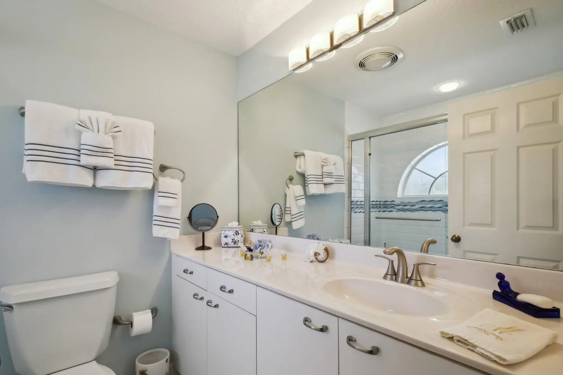 Photo of 16481 Riverwind Court