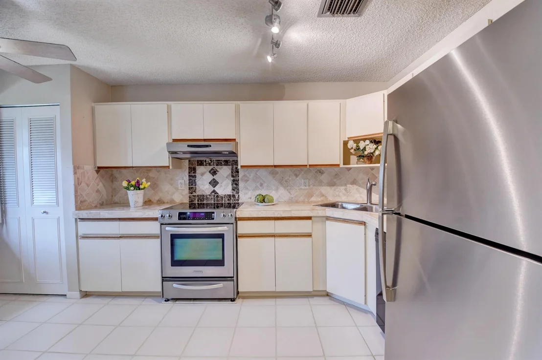Photo of 174 Meadows Drive