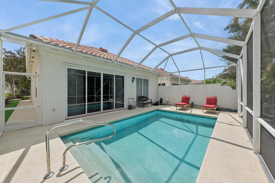 Photo of 2024 Valencia Drive
