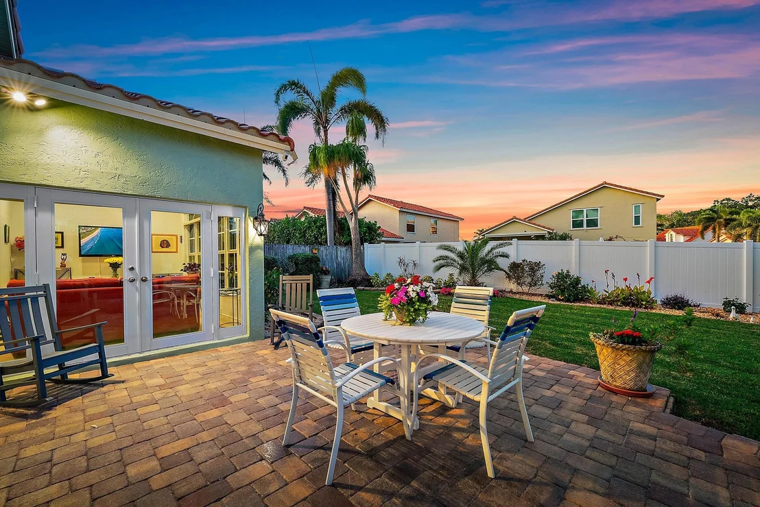 Photo of 149 Stonebriar Boulevard