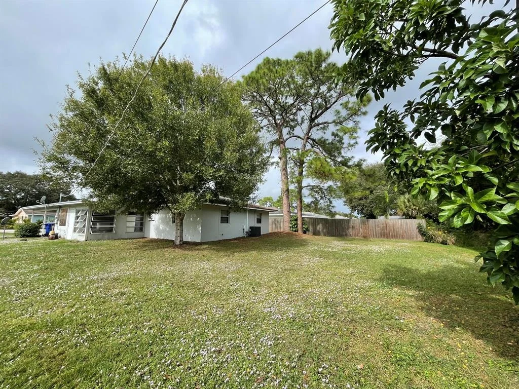 Photo of 226 18th Ave Avenue