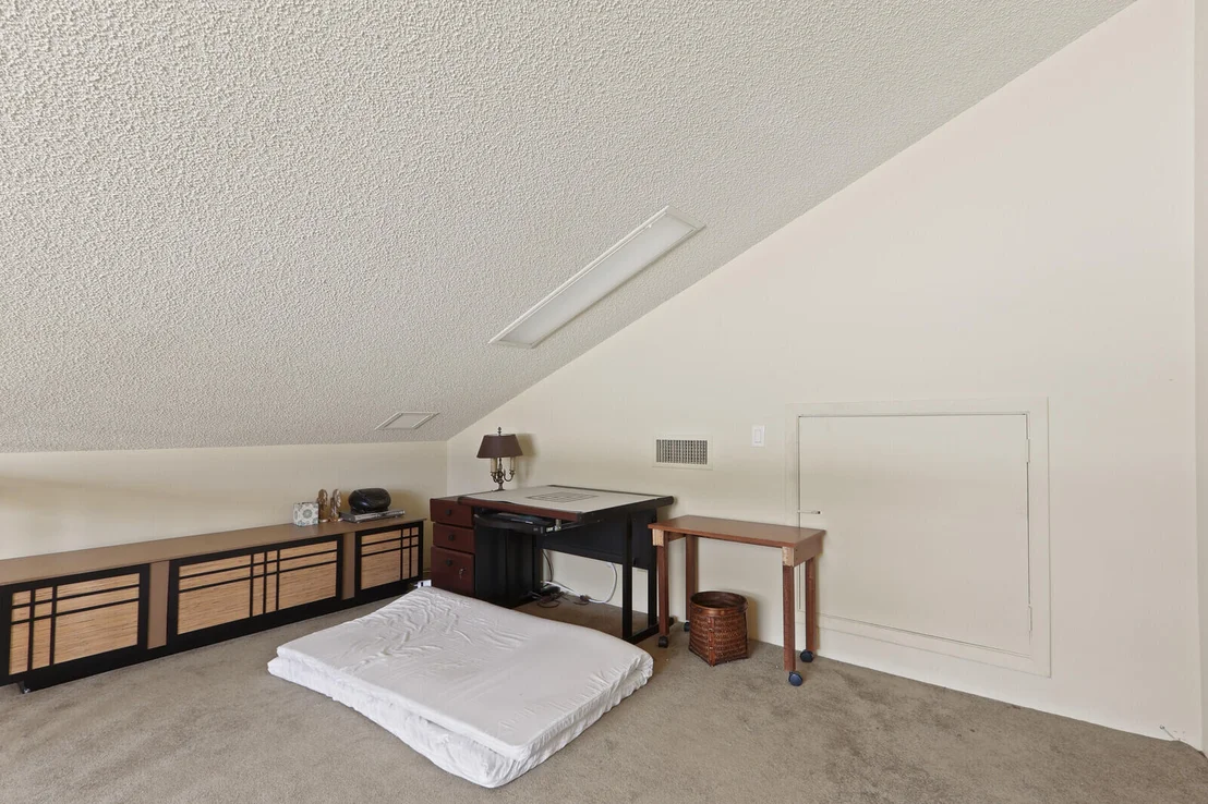 Photo of 232 E River Park Drive