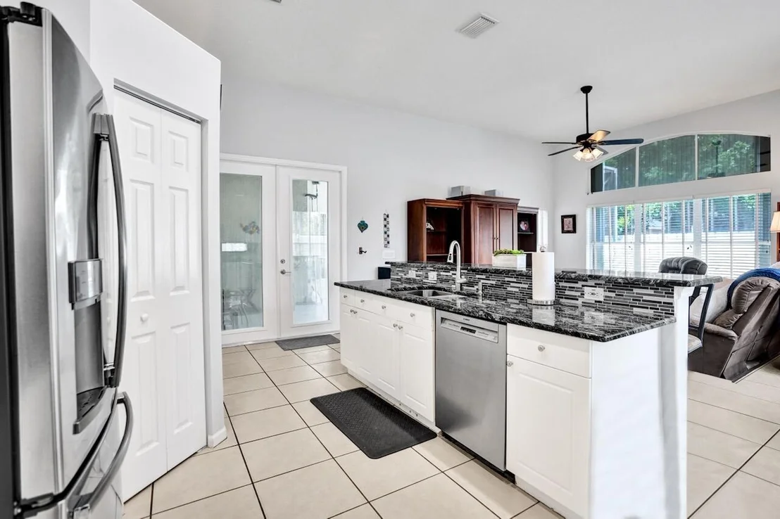 Photo of 5886 Bay Hill Circle