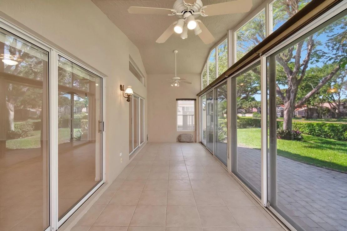 Photo of 6631 Sherbrook Drive
