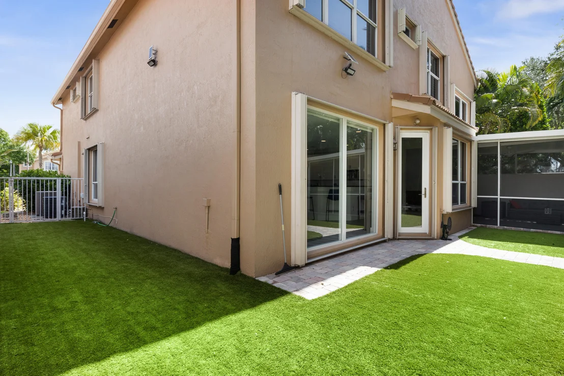 Photo of 4895 N Classical Boulevard