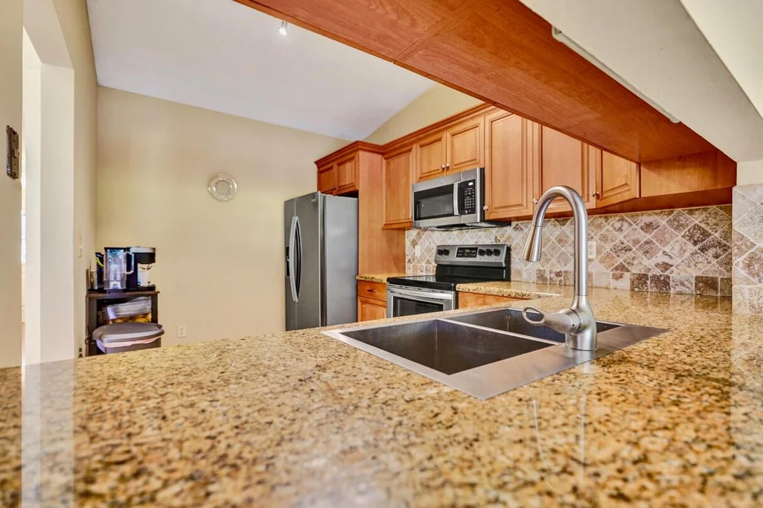 Photo of 124 Mayfair Lane