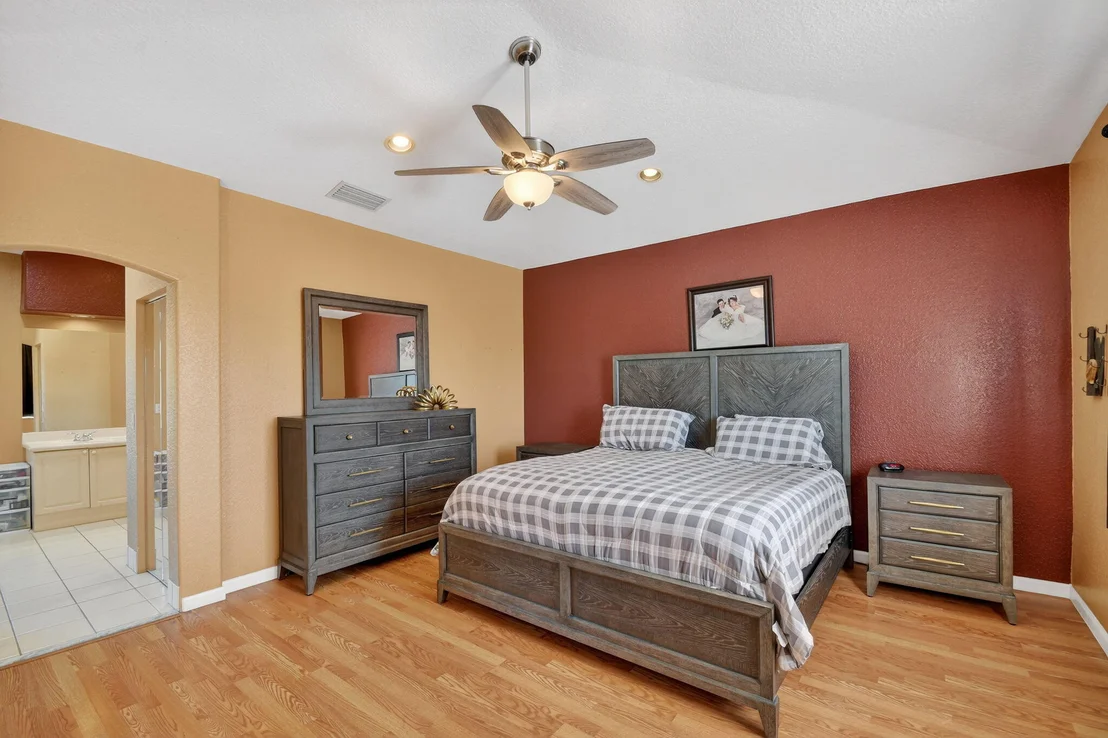 Photo of 5947 Bay Hill Circle