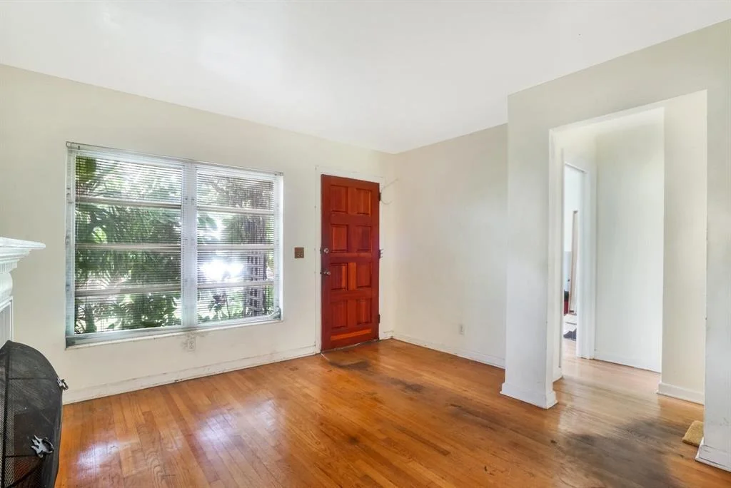 Photo of 210 Edgewood Drive