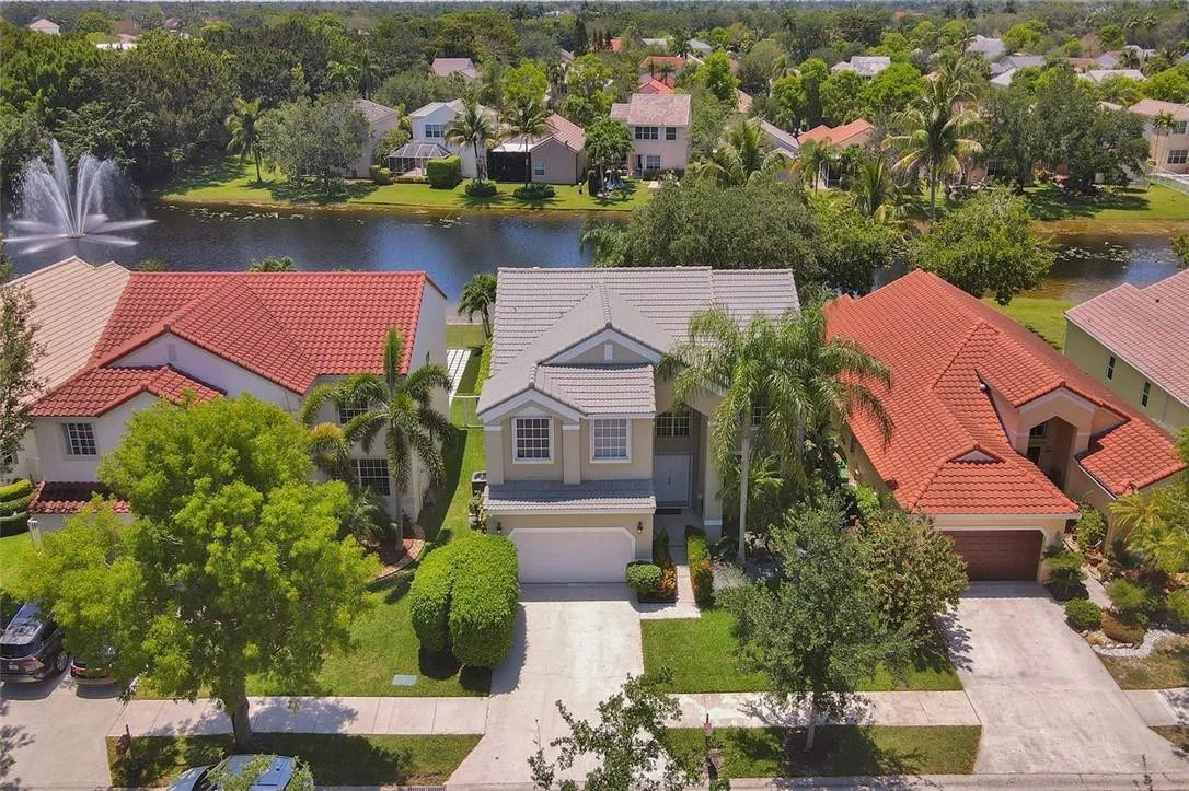 Photo of 325 Cameron Drive