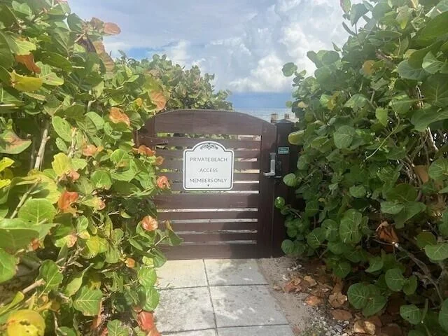 Photo of 18 Ridge Boulevard