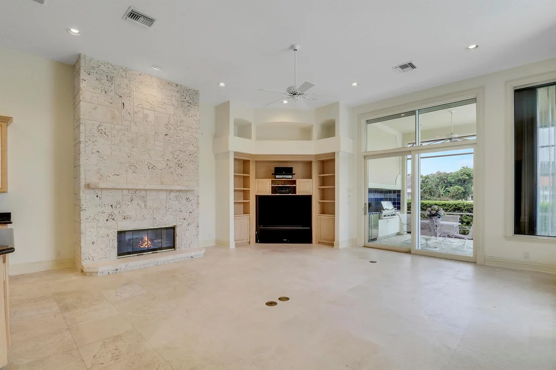 Photo of 367 Eagle Drive