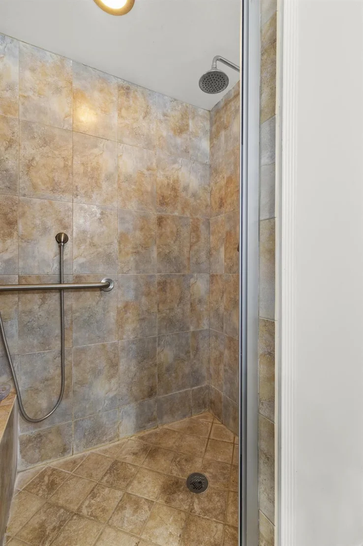 Photo of 4838 Coconut Road