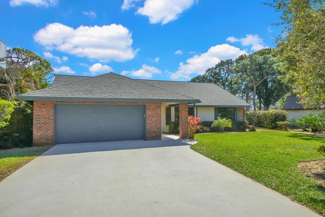 Photo of 18808 Falcon Way