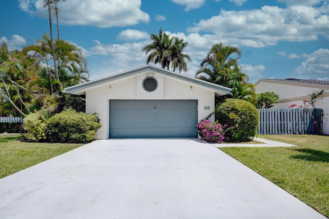 Photo of 82 Baytree Circle