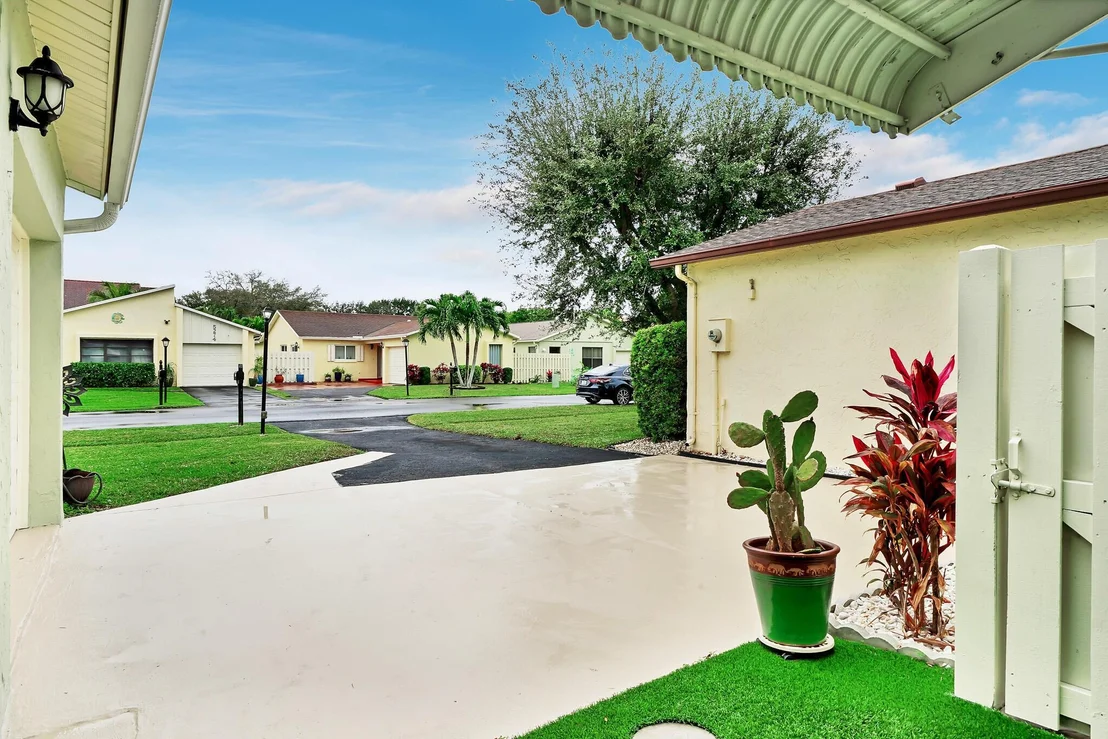 Photo of 5281 Minto Road