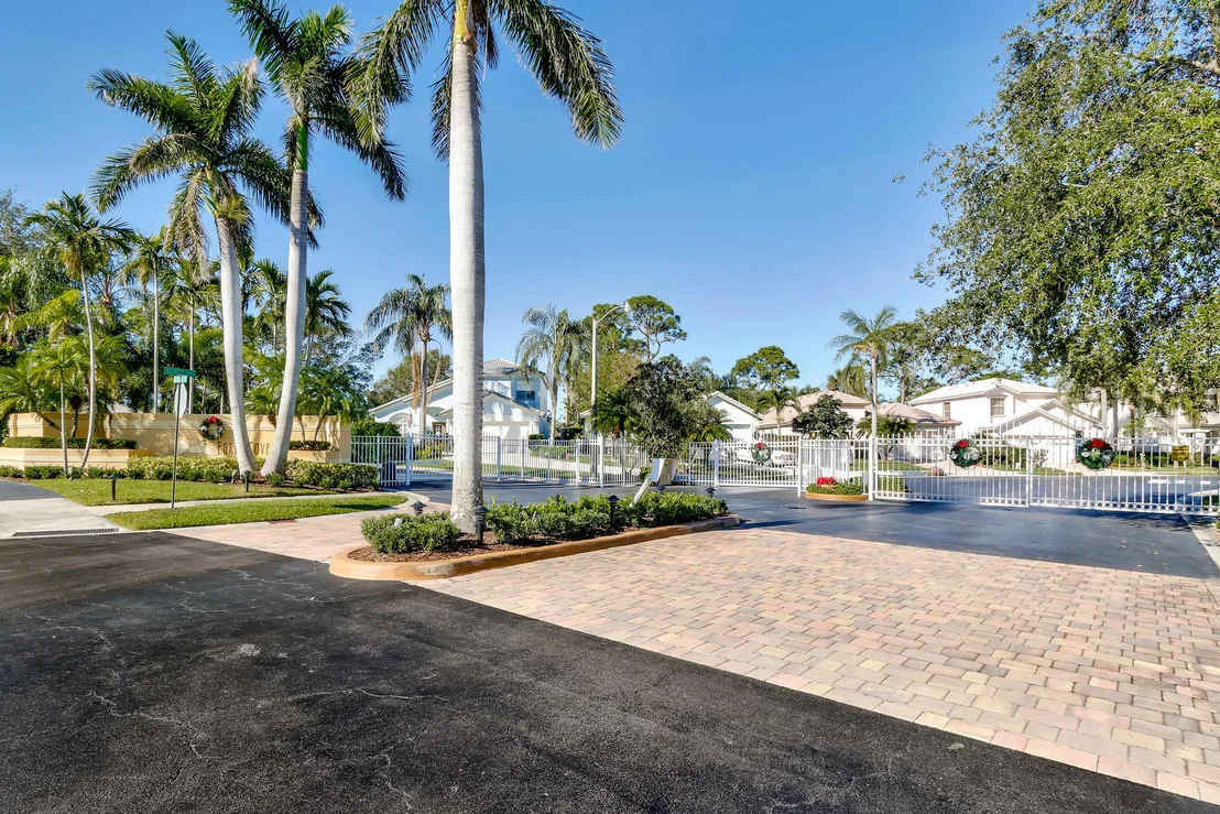 Photo of 163 Spoonbill Court